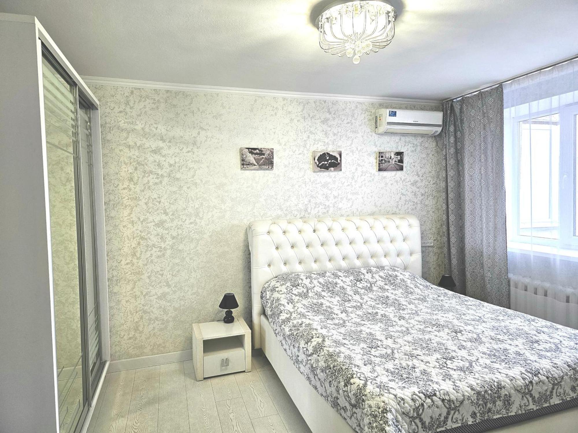 Black And White Apartment Chisinau Exterior foto